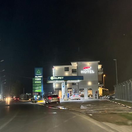 Side Airport Hotel Kruje Ngoại thất bức ảnh