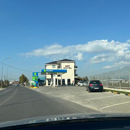 Side Airport Hotel Kruje Ngoại thất bức ảnh
