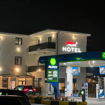 Side Airport Hotel Kruje Ngoại thất bức ảnh